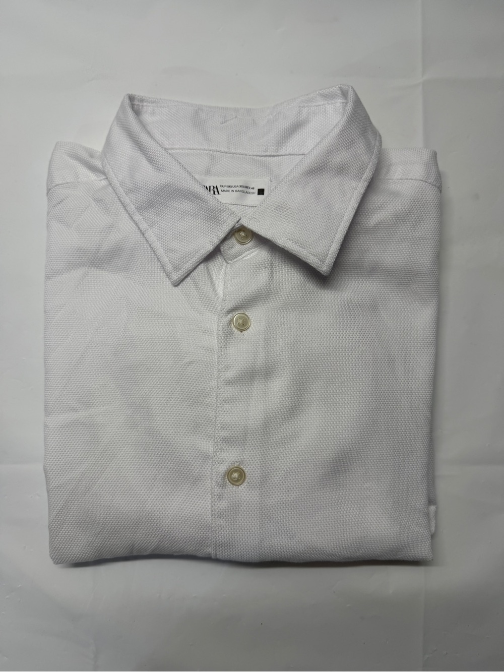Zara White Textured Button-Front Dress Shirt